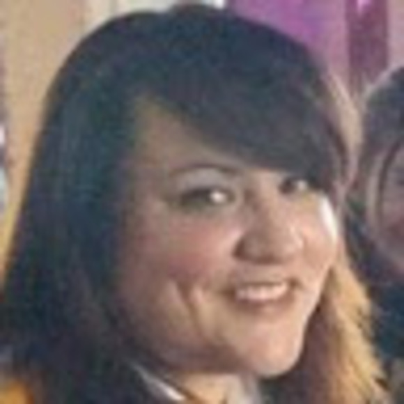 Meet your Posher, Lori - Picture 1 of 1